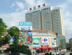 ?？谀蟻啅V場(chǎng)